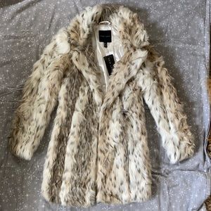 New Look Faux Fur Coat - US 0 / UK 4